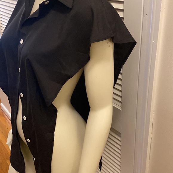 Women’s top - Picture 4 of 4